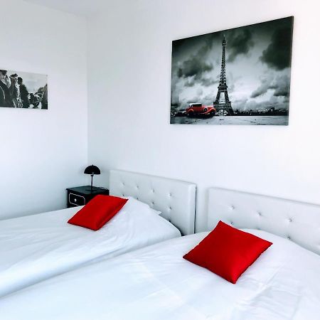Apartament Eiffel Tower Penthouse Paryż Zewnętrze zdjęcie