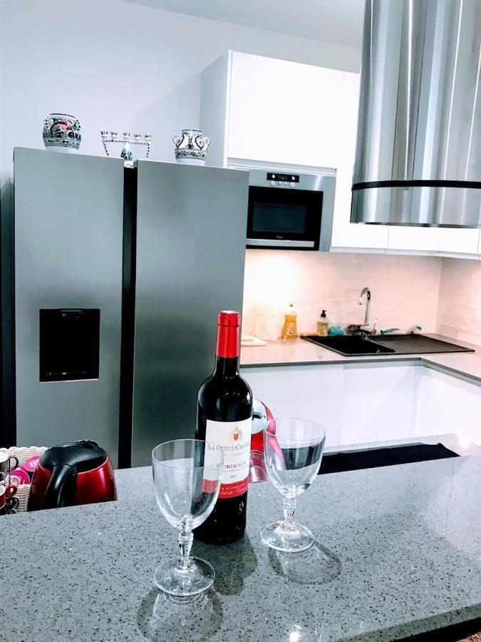 Apartament Eiffel Tower Penthouse Paryż Zewnętrze zdjęcie